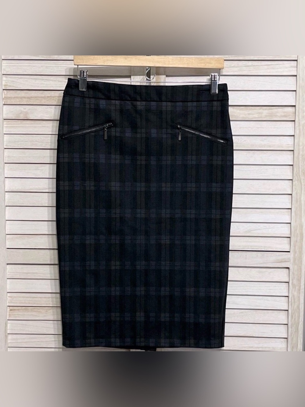 NWOT Carolina Belle Montreal Navy Plaid Pencil Skirt Women’s 4 PRICE FIRM